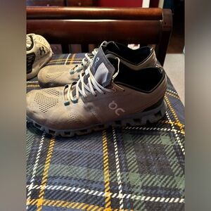 men’s on cloud cloud X size 11